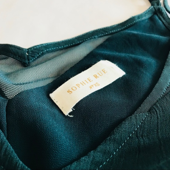 NWT Sophie Rue Shear Detail Tank - Picture 2 of 3